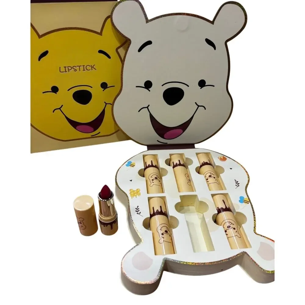 Winnie the Pooh lipstick matte on 6 different tones super cute box